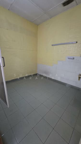 Rumah Teres 1-Tingkat untuk Dijual di Off Jalan Meru (Klang) - Surendran Karapiah - Interior - PropertyGuru.com.my
