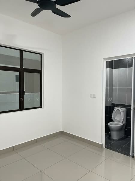 Kediaman Servis untuk Dijual di V-Residensi 5 - Dexter Chiew - Bathroom - PropertyGuru.com.my
