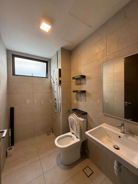 Rumah Teres 3-Tingkat untuk Disewa di Cyberjaya (Selangor) - BILYA ARIFF - Bathroom - PropertyGuru.com.my