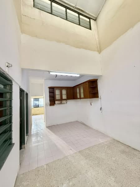 1-storey Terraced House for Sale in Permas Jaya (Johor) - Zoey Lee - Interior - PropertyGuru.com.my