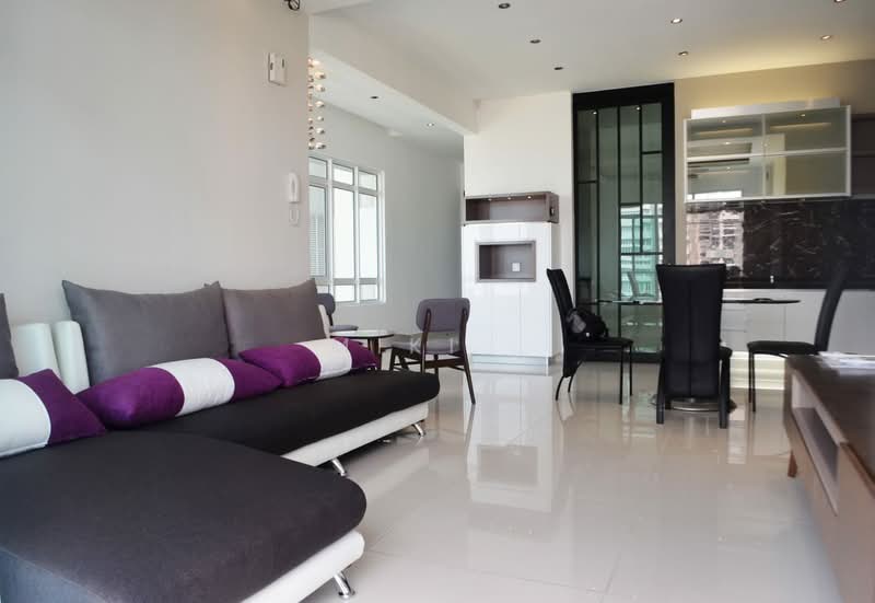 Kondominium untuk Dijual di Saville @ The Park - Miki . - Living Room - PropertyGuru.com.my
