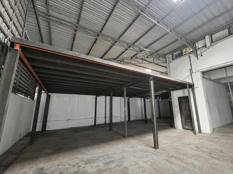 Semi-D Factory for Rent in Taman Bukit Mewah (Tampoi) - Angeline Ong - Interior - PropertyGuru.com.my