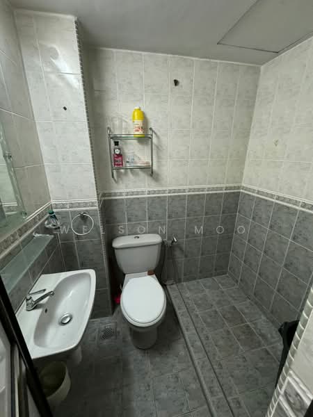 2-storey Terraced House for Sale in Taman Sri Rampai (Wangsa Maju) - Welson Moo - Bathroom - PropertyGuru.com.my
