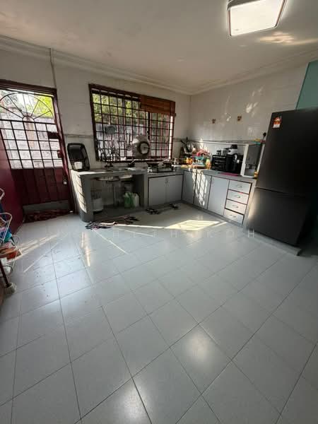 Rumah Teres 1-Tingkat untuk Dijual di Taman Puteri Wangsa (Ulu Tiram) - Japheth Koh - Kitchen - PropertyGuru.com.my