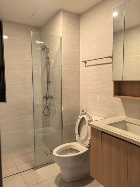Kediaman Servis untuk Disewa di Aradia Residence @ Lake City KL North - Hacken Gan - Bathroom - PropertyGuru.com.my