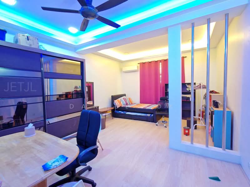 Rumah Berkembar untuk Dijual di Kampung Batu Belah (Klang) - Daniel Kok - Bedroom - PropertyGuru.com.my