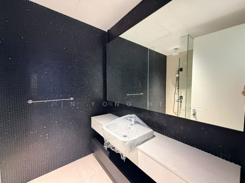 Service Residence for Sale at SO Sofitel Kuala Lumpur Residences - Jin Yong Heng - Bathroom - PropertyGuru.com.my