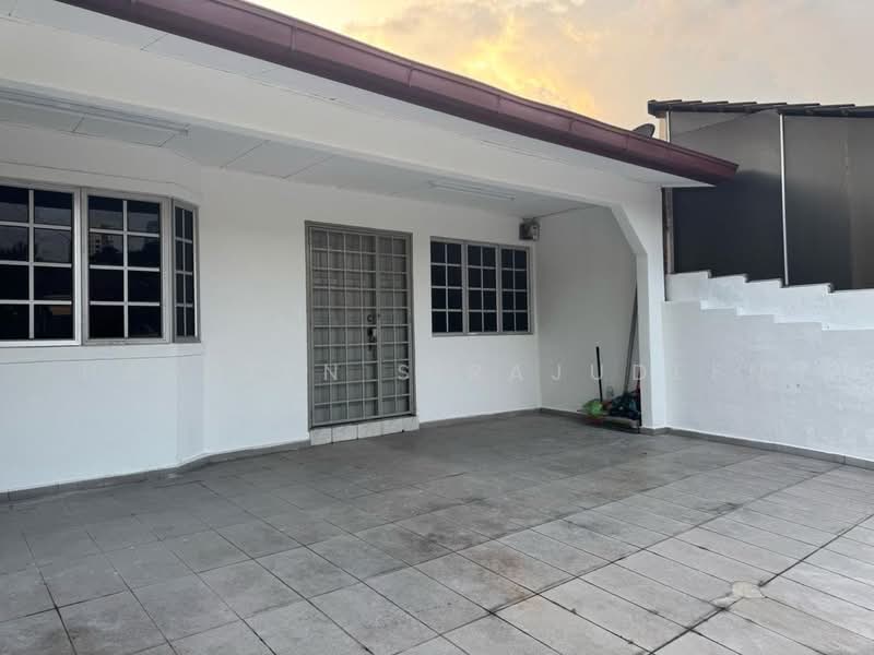 Terraced House for Sale in Bangsar (Kuala Lumpur) - Hardeen Sirajudeen - Exterior - PropertyGuru.com.my