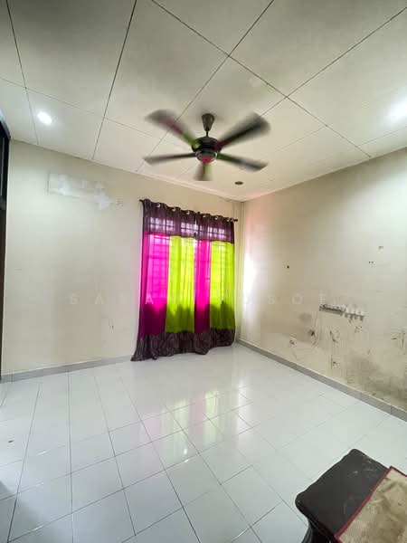 Rumah Teres 2-Tingkat untuk Dijual di Taman Bukit Dahlia (Pasir Gudang) - Sarah Yusof - PropertyGuru.com.my