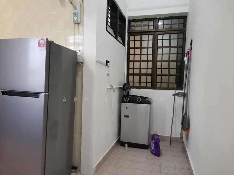 1-storey Terraced House for Rent in Senai (Kulai) - Apple Wong - Kitchen - PropertyGuru.com.my