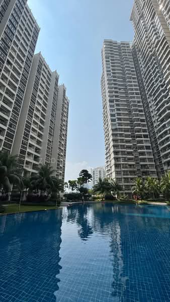Kondominium untuk Dijual di Amberside @ Country Garden Danga Bay - Zoey Lee - Exterior - PropertyGuru.com.my