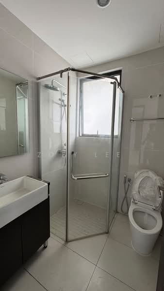 Kondominium untuk Dijual di Amberside @ Country Garden Danga Bay - Zoey Lee - Bathroom - PropertyGuru.com.my