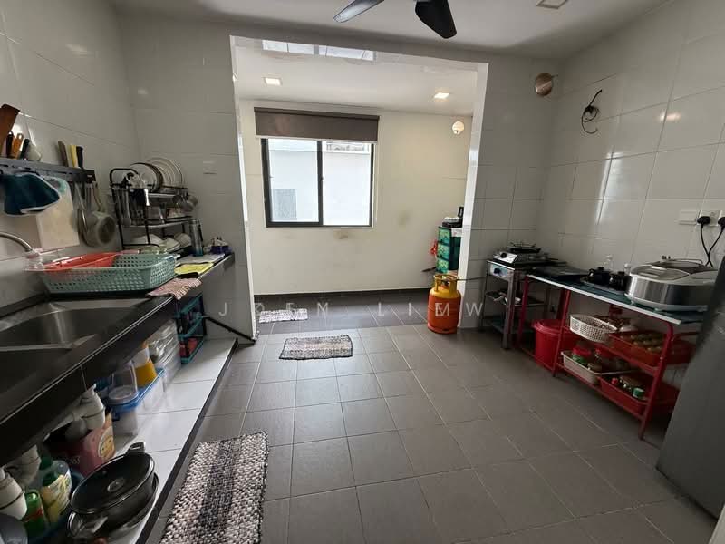 3-storey Terraced House for Sale in Taman Juara Jaya (Cheras) - Ken Lim - Kitchen - PropertyGuru.com.my