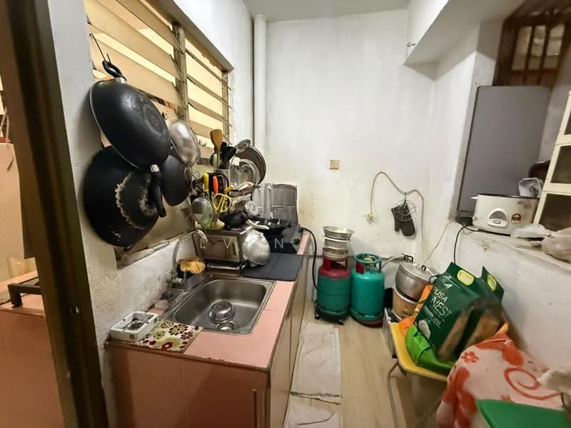 Apartment for Sale at Prima Tiara II - Alven Lim - Kitchen - PropertyGuru.com.my