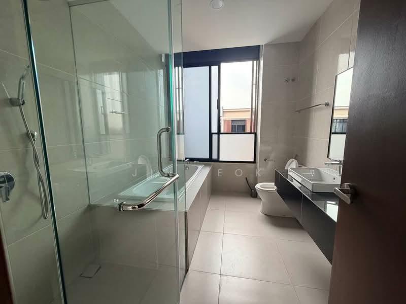 Rumah Teres 2-Tingkat untuk Disewa di Puteri Harbour (Iskandar Puteri (Nusajaya)) - Jin Teok - Bathroom - PropertyGuru.com.my