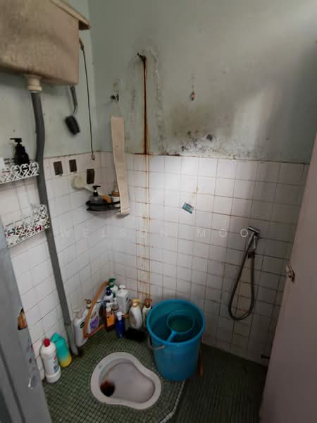 2-storey Terraced House for Sale in Taman Sri Rampai (Wangsa Maju) - Welson Moo - Bathroom - PropertyGuru.com.my