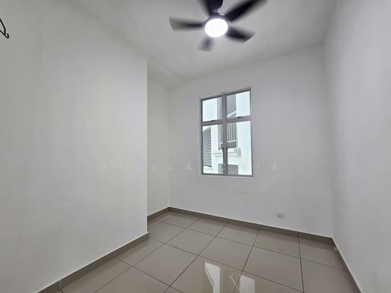 Apartment for Rent at Seri Molek Perdana - Stella Chia - Interior - PropertyGuru.com.my