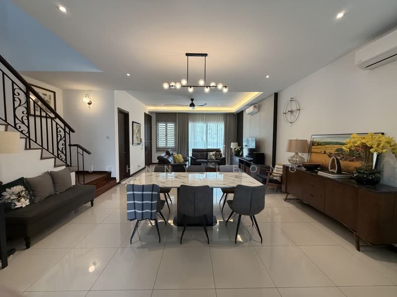 Rumah Teres 2-Tingkat untuk Dijual di Setia Eco Glades (Cyberjaya) - Johnny Leong - Living Room - PropertyGuru.com.my