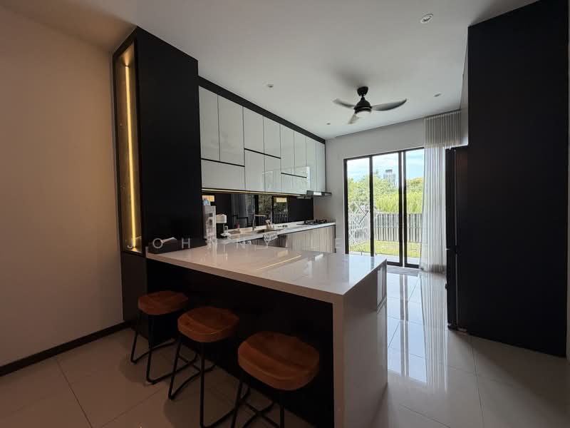 Rumah Teres 2-Tingkat untuk Dijual di Setia Eco Glades (Cyberjaya) - Johnny Leong - Kitchen - PropertyGuru.com.my
