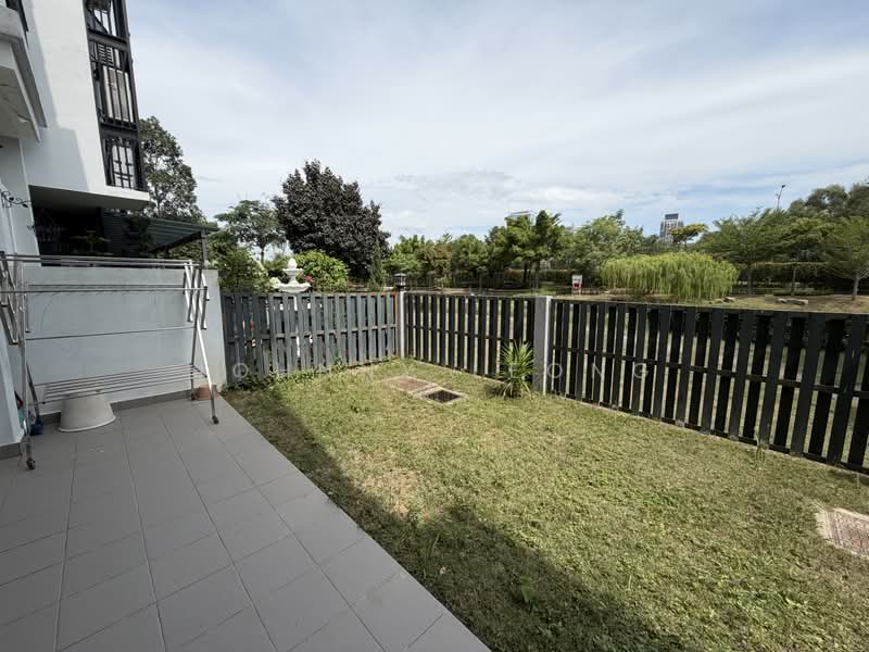 Rumah Teres 2-Tingkat untuk Dijual di Setia Eco Glades (Cyberjaya) - Johnny Leong - Exterior - PropertyGuru.com.my