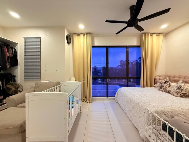 Rumah Teres 2-Tingkat untuk Dijual di Alam Sari (Bangi) - BILYA ARIFF - Bedroom - PropertyGuru.com.my