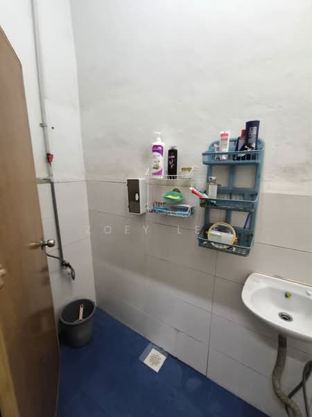 Rumah Teres 1-Tingkat untuk Dijual di Johor Bahru (Johor) - Zoey Lee - Bathroom - PropertyGuru.com.my