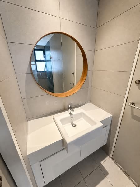 Kediaman Servis untuk Dijual di Skyluxe On The Park Bukit Jalil - KC Yap - Bathroom - PropertyGuru.com.my