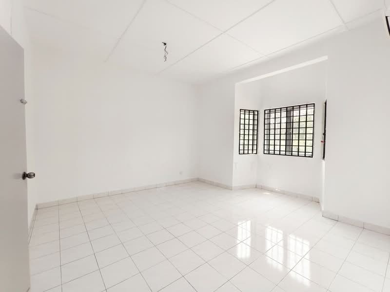 2-storey Terraced House for Sale in Bandar Selesa Jaya (Skudai) - Marcus Tey - Interior - PropertyGuru.com.my