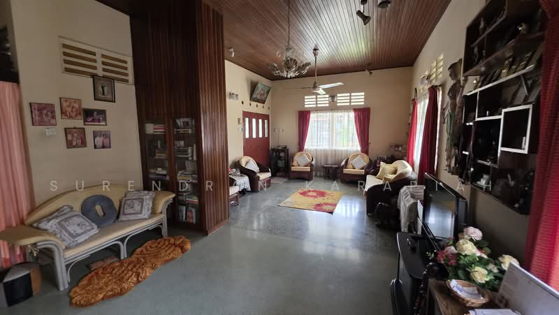 Bungalow House untuk Dijual di Seksyen 11 (Petaling Jaya) - Surendran Karapiah - Living Room - PropertyGuru.com.my