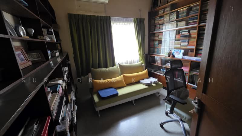 Bungalow House untuk Dijual di Seksyen 11 (Petaling Jaya) - Surendran Karapiah - Study - PropertyGuru.com.my