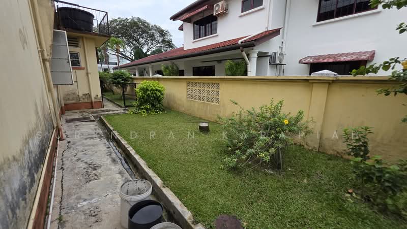 Bungalow House untuk Dijual di Seksyen 11 (Petaling Jaya) - Surendran Karapiah - Exterior - PropertyGuru.com.my
