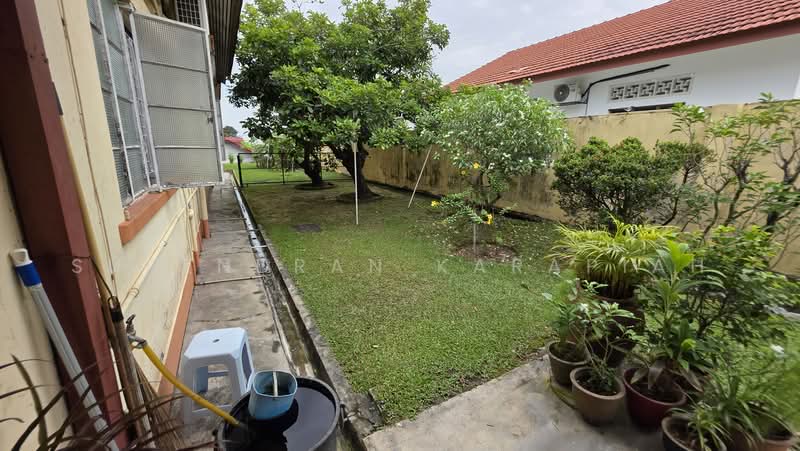 Bungalow House untuk Dijual di Seksyen 11 (Petaling Jaya) - Surendran Karapiah - Exterior - PropertyGuru.com.my