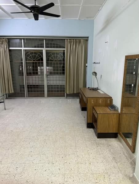 Pangsapuri untuk Disewa di Bustan Shamelin - Vincent Lee - Living Room - PropertyGuru.com.my