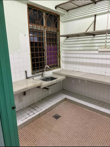 Pangsapuri untuk Disewa di Bustan Shamelin - Vincent Lee - Kitchen - PropertyGuru.com.my