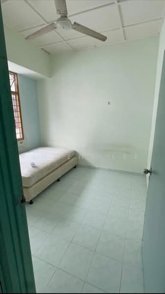 Pangsapuri untuk Disewa di Bustan Shamelin - Vincent Lee - Bedroom - PropertyGuru.com.my