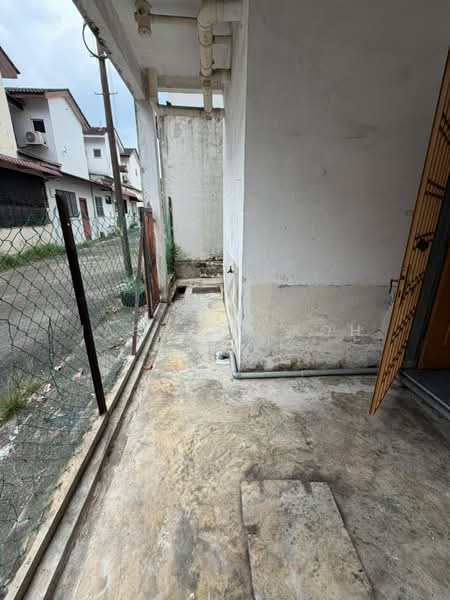 2-storey Terraced House for Sale in Bandar Seri Alam (Masai) - Japheth Koh - Exterior - PropertyGuru.com.my
