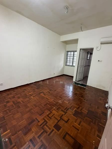 2-storey Terraced House for Sale in Bandar Seri Alam (Masai) - Japheth Koh - Interior - PropertyGuru.com.my