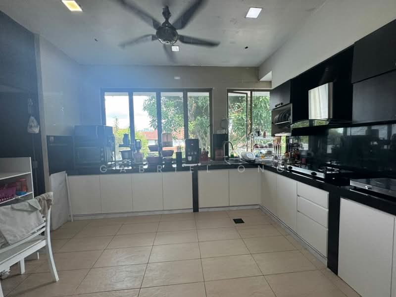 Cluster House for Sale in Taman Austin Heights (Tebrau) - Gabriel Ong - Kitchen - PropertyGuru.com.my