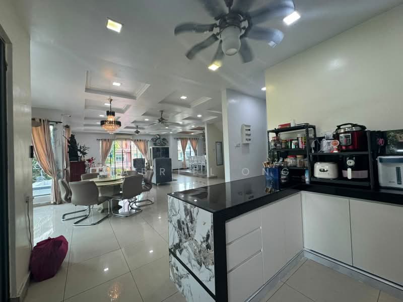 Cluster House for Sale in Taman Austin Heights (Tebrau) - Gabriel Ong - Dining Room - PropertyGuru.com.my