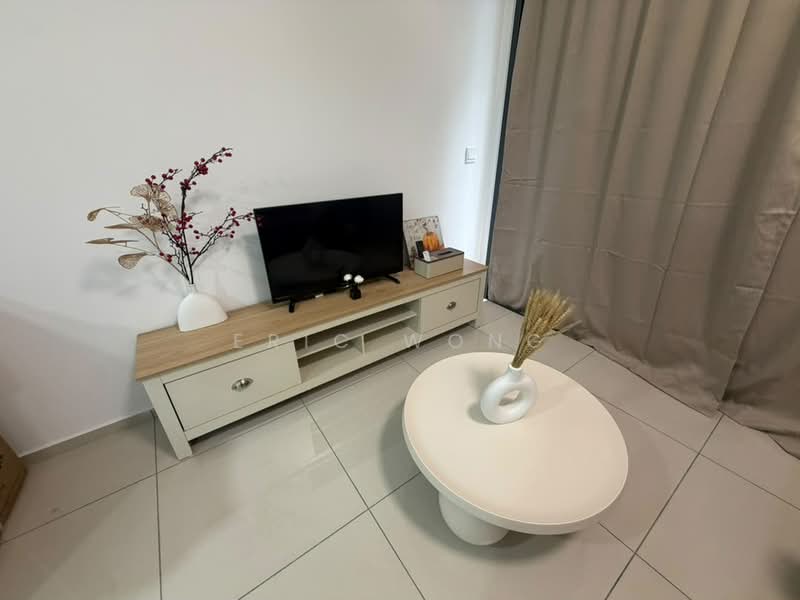 Kediaman Servis untuk Disewa di One Equine - Eric Wong - Living Room - PropertyGuru.com.my