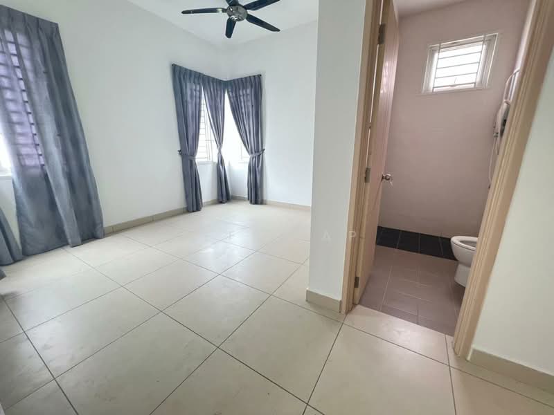Semi-Detached House for Sale in Taman Nusa Bestari (Iskandar Puteri (Nusajaya)) - Jeff Yap - Bedroom - PropertyGuru.com.my