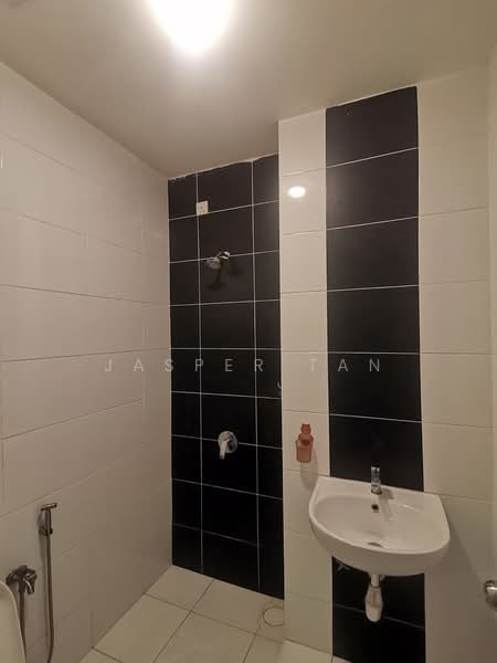 Rumah Teres 2-Tingkat untuk Disewa di Semenyih (Selangor) - Jasper Tan - Bathroom - PropertyGuru.com.my