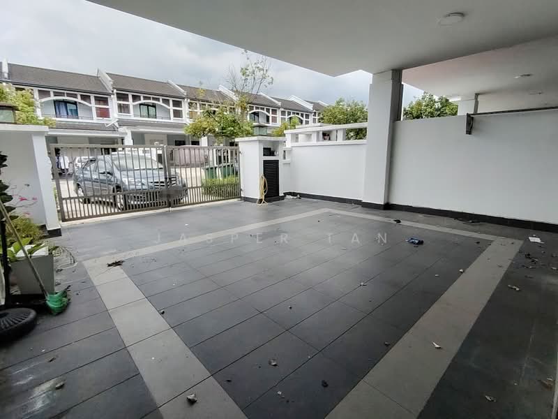 Rumah Teres 2-Tingkat untuk Disewa di Semenyih (Selangor) - Jasper Tan - Exterior - PropertyGuru.com.my