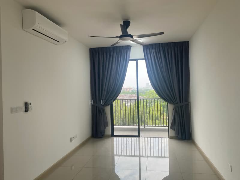 Kediaman Servis untuk Disewa di MIRA at Shorea Park - Hui Qi - Balcony - PropertyGuru.com.my