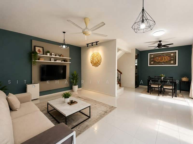 Rumah Teres 2-Tingkat untuk Dijual di Setia Impian (Setia Alam) - SITI KHAIRIYAH JAAFAR - Living Room - PropertyGuru.com.my