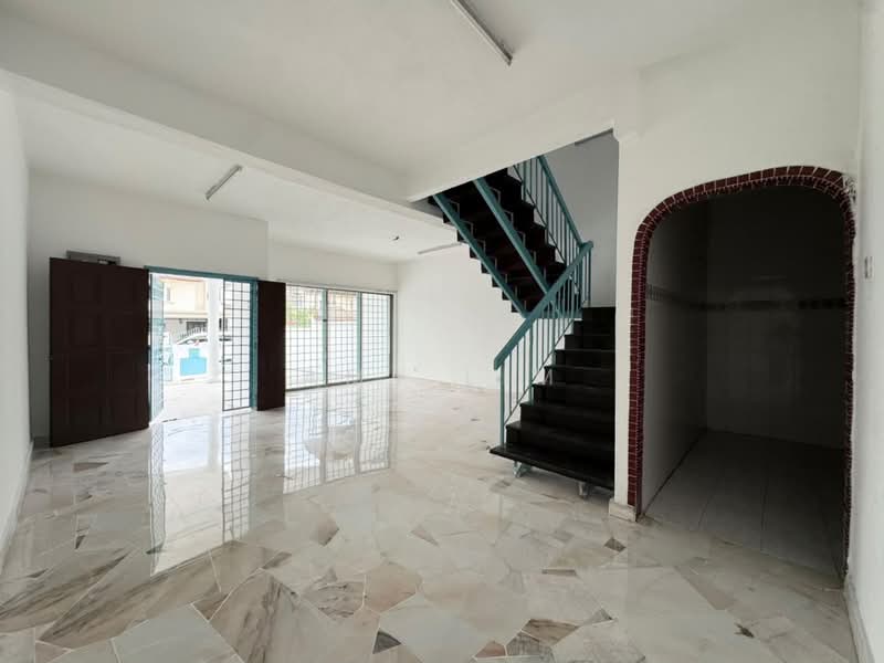 Tanah Kediaman untuk Dijual di BANDAR PUCHONG JAYA (Puchong) - Amy Lim - Interior - PropertyGuru.com.my