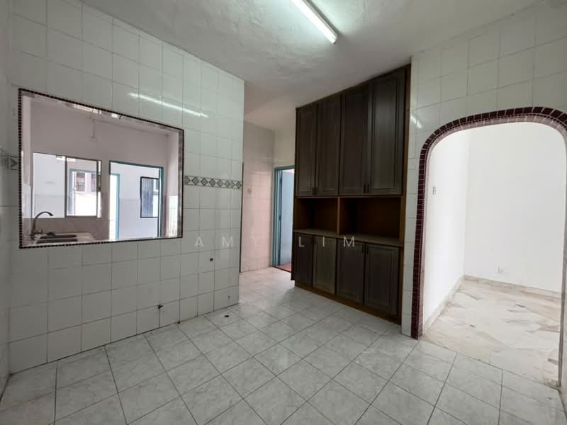 Tanah Kediaman untuk Dijual di BANDAR PUCHONG JAYA (Puchong) - Amy Lim - Kitchen - PropertyGuru.com.my