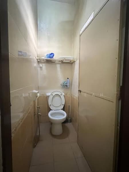 2-storey Terraced House for Sale in Taman Mawar (Butterworth) - Leesa Cheah - Bathroom - PropertyGuru.com.my
