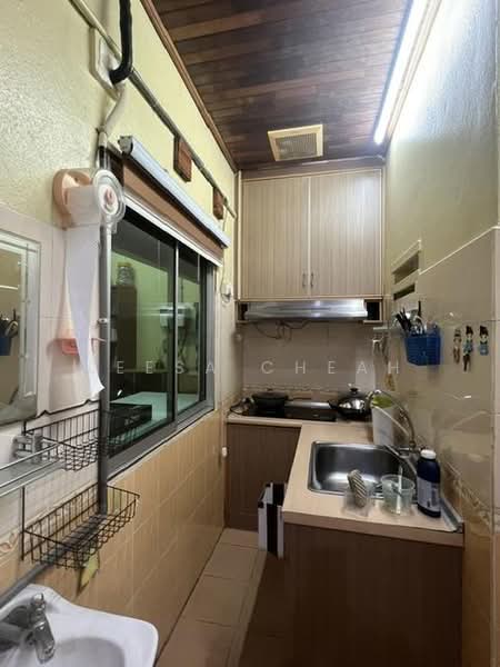 2-storey Terraced House for Sale in Taman Mawar (Butterworth) - Leesa Cheah - Kitchen - PropertyGuru.com.my