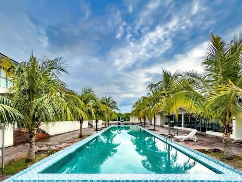 Condominium for Sale at The Peak Condominium - Leslie Low - Exterior - PropertyGuru.com.my